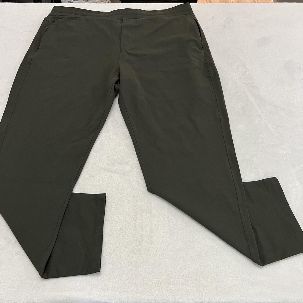 Public Rec Pants Mens 44x32 Green Gamechager Stretch Zip Pockets Travel Casual