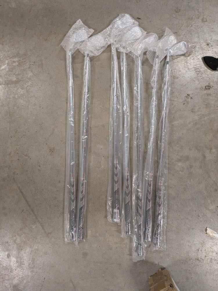 TaylorMade P790 2017 4-PW Iron Set Stiff Flex Right DG S300 105g Steel