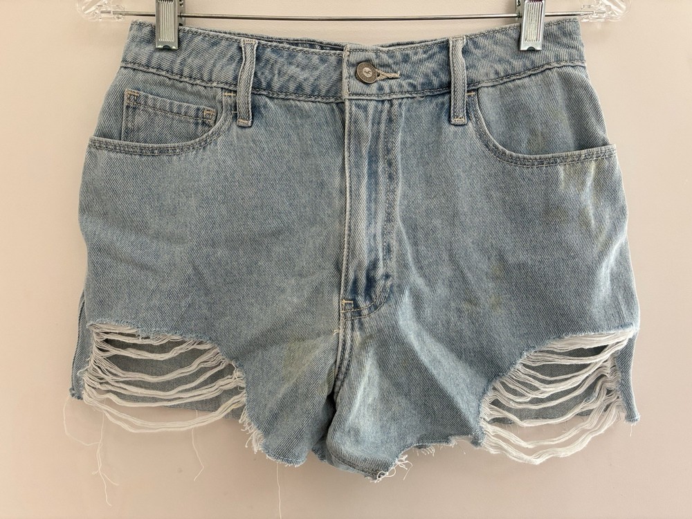 Hollister Women's Ultra High-Rise Vintage Relaxed Mom Cotton Denim Shorts 26/3
