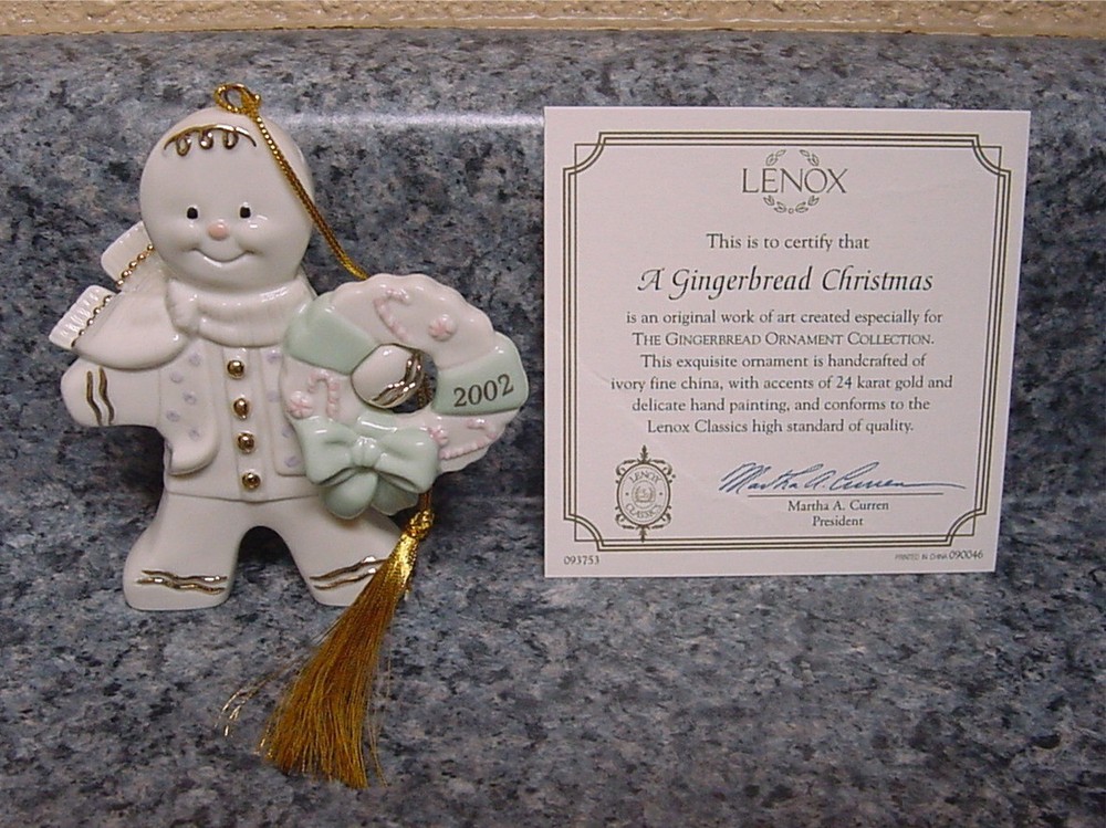 2002 Lennox Ornament w/Box GINGERBREAD CHRISTMAS CHURCH SALE-image