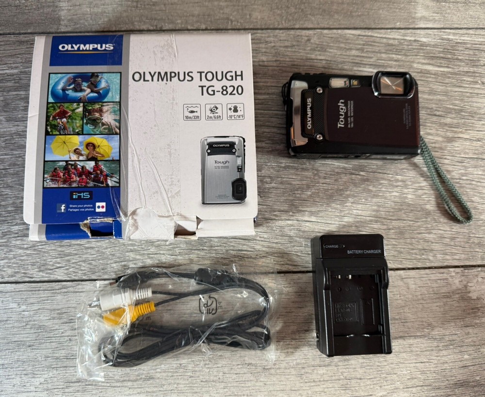 Olympus TG-820 Shockproof Waterproof Compact Digital Camera Fully Functional