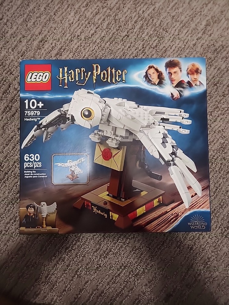 LEGO Harry Potter Hedwig Owl Building Kit 75979 with Harry Potter Figure  