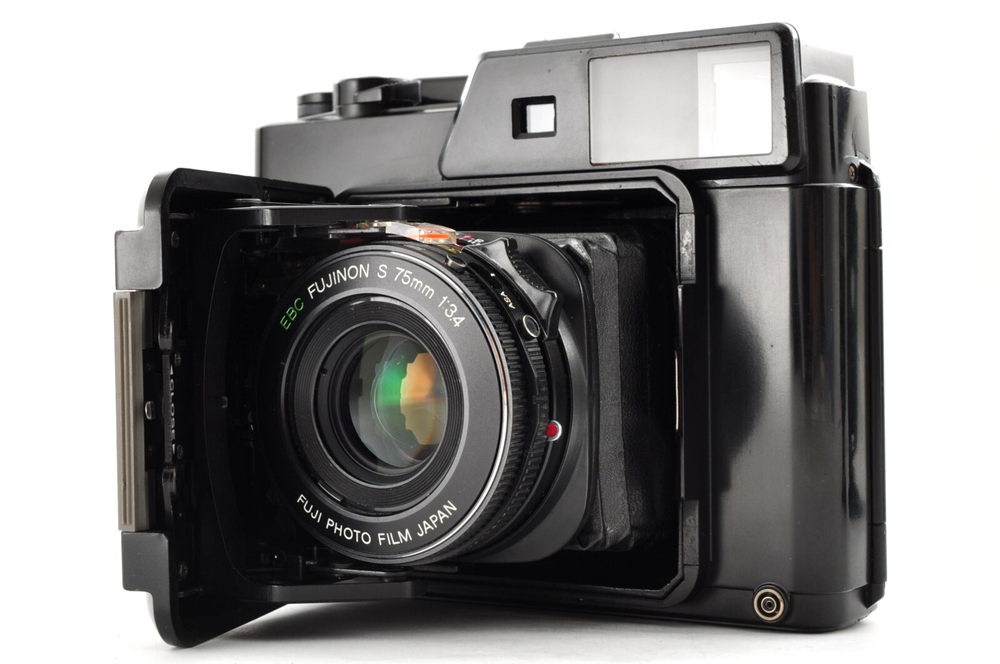Fuji FUJICA GS645 Professional 6x4.5 Film Camera Near Mint Japan