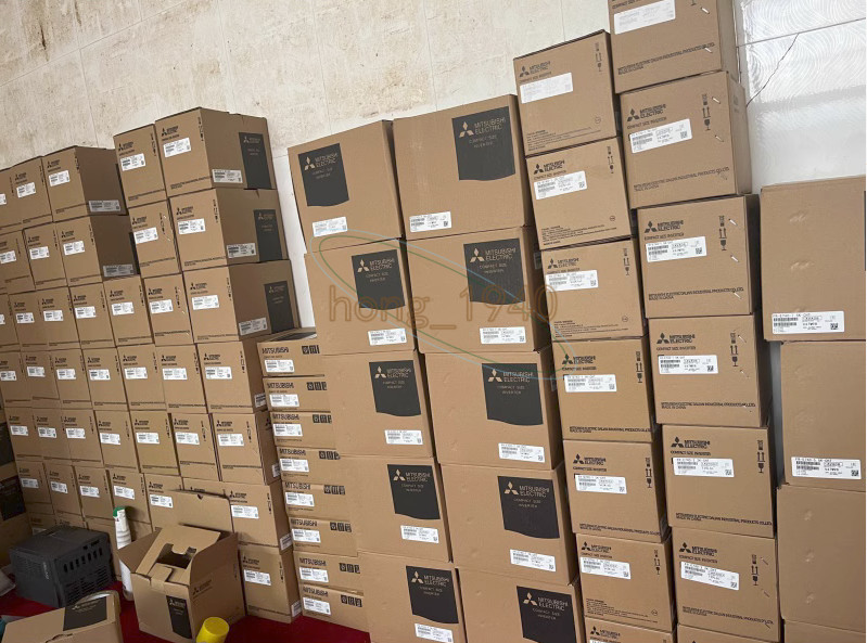ONE NEW Mitsubishi servo drive MDS-C1-SPX-55 MDSC1SPX55