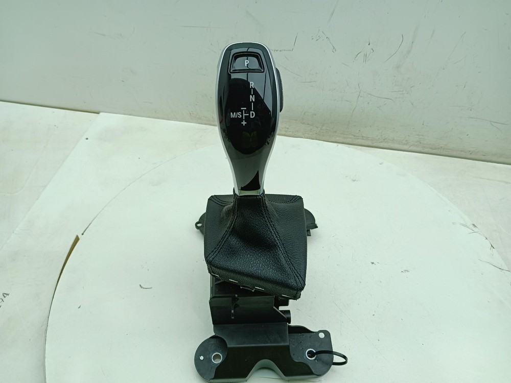 BMW X1 GEAR SHIFTER SELECTOR AUTOMATIC 7950472 F48 2015-2022
