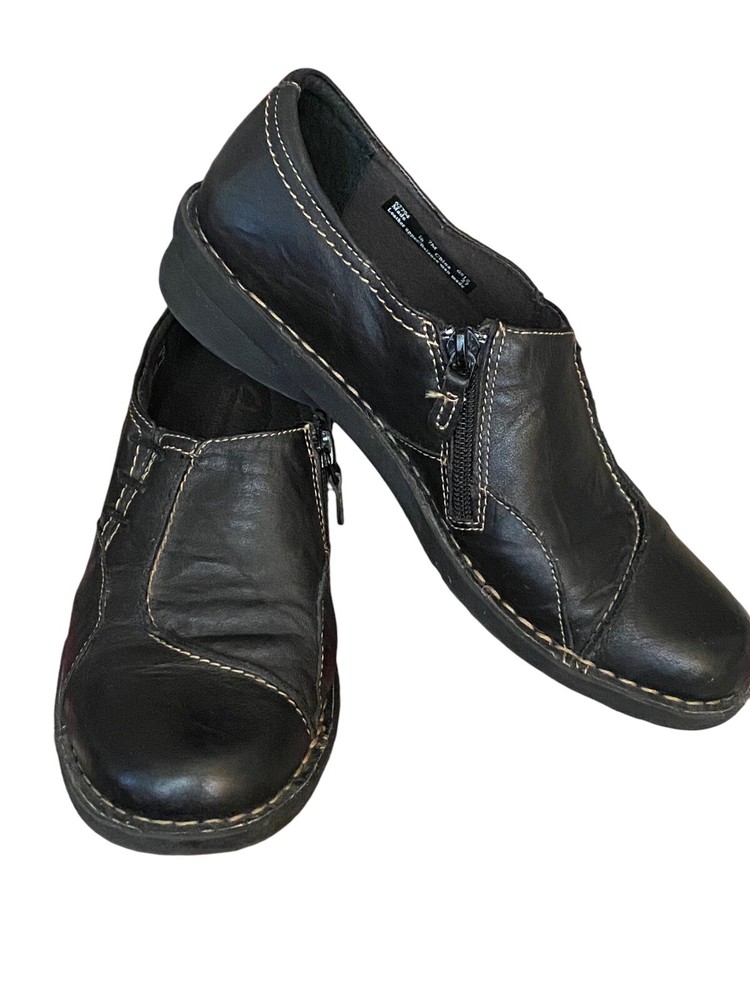 Clarks Bendables Women’s Loafers Black Leather  Size 7M Slip-On Walking Driving