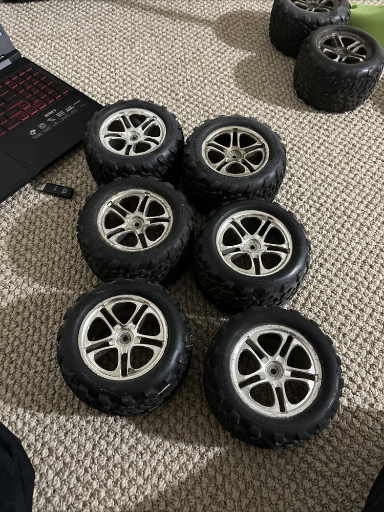 Traxxas 1/10 T-Maxx 2.5 * 2 SS CHROME WHEELS & 3.8