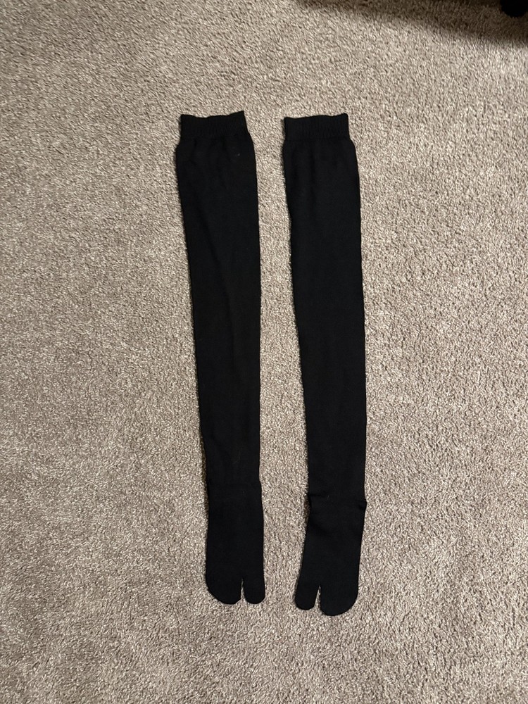 Maison Margiela Tabi Split Toe Wool Socks Black Size 1 Made in Italy New Womens