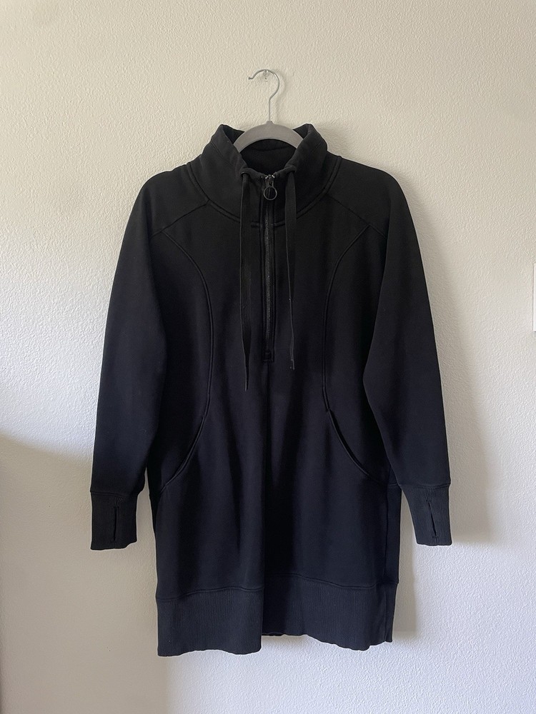 Athleta Long Black Sweatshirt Size Small