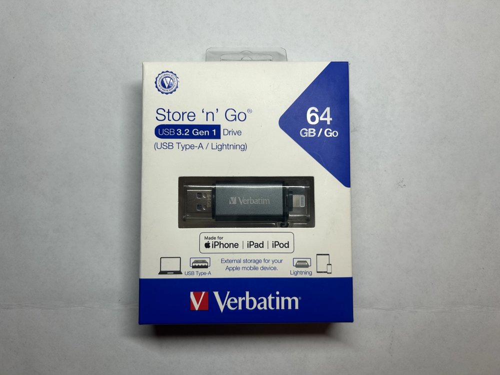 Verbatim 64GB Store n Go USB 3.2 Gen 1 Flash Drive with Type-A and Lightning