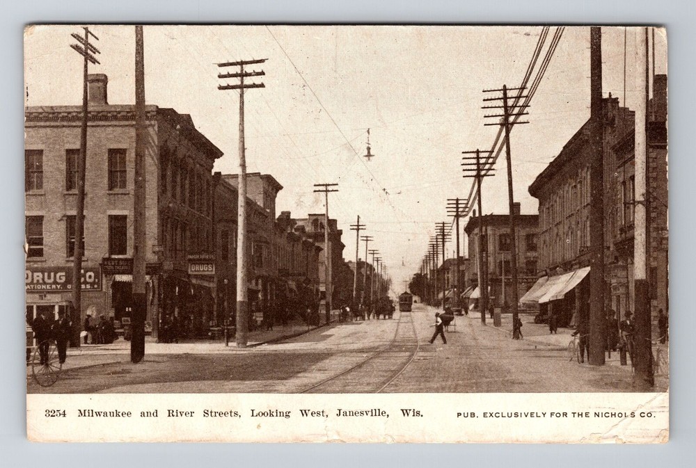 Janesville WI-Wisconsin, Milwaukee Street, Drugstore, c1908 Vintage Postcard