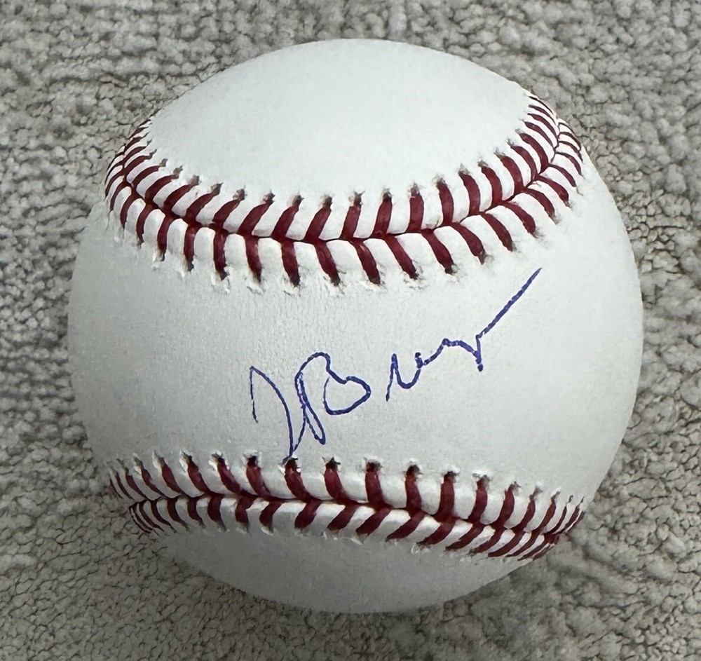 STEPHEN BREYER SIGNED BASEBALL - BECKETT COA