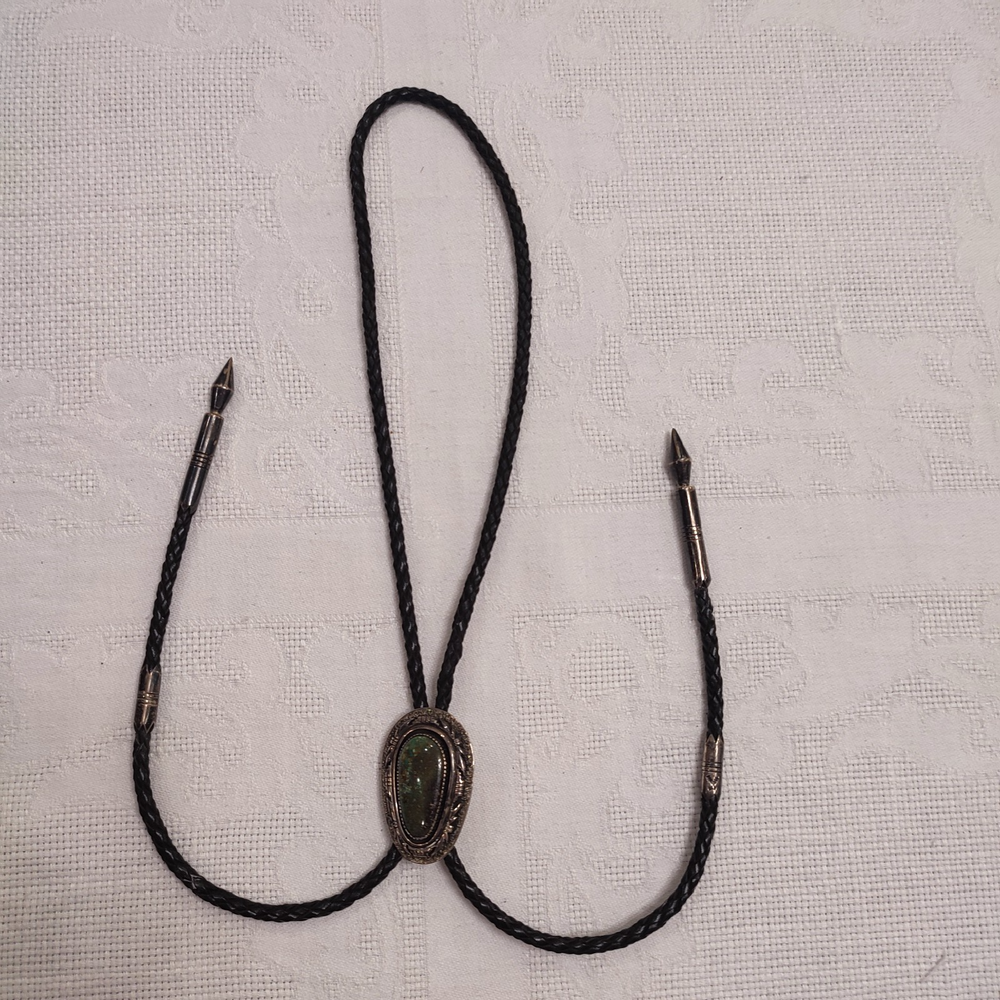Navajo Native American Sterling Silver & Turquoise Bolo Tie