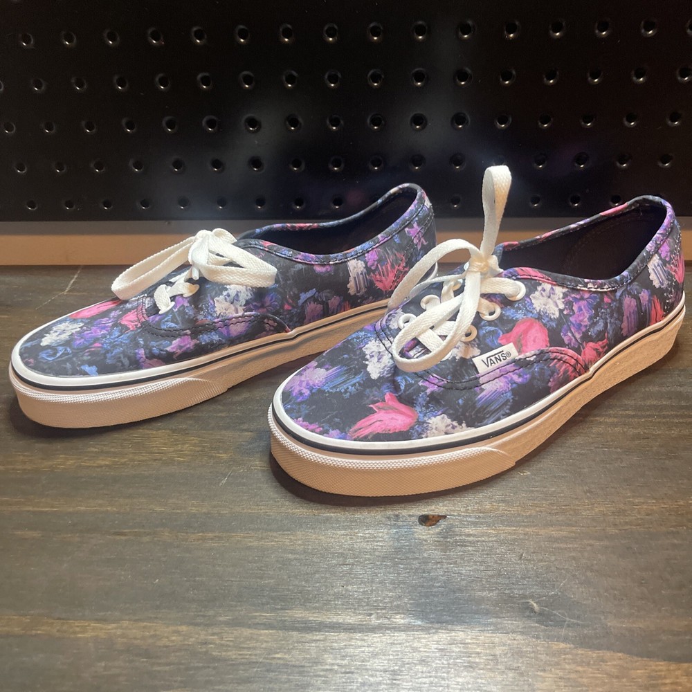 Vans Womens Warped Floral Canvas Skate Shoes Black True White PRISTINE - Size 7