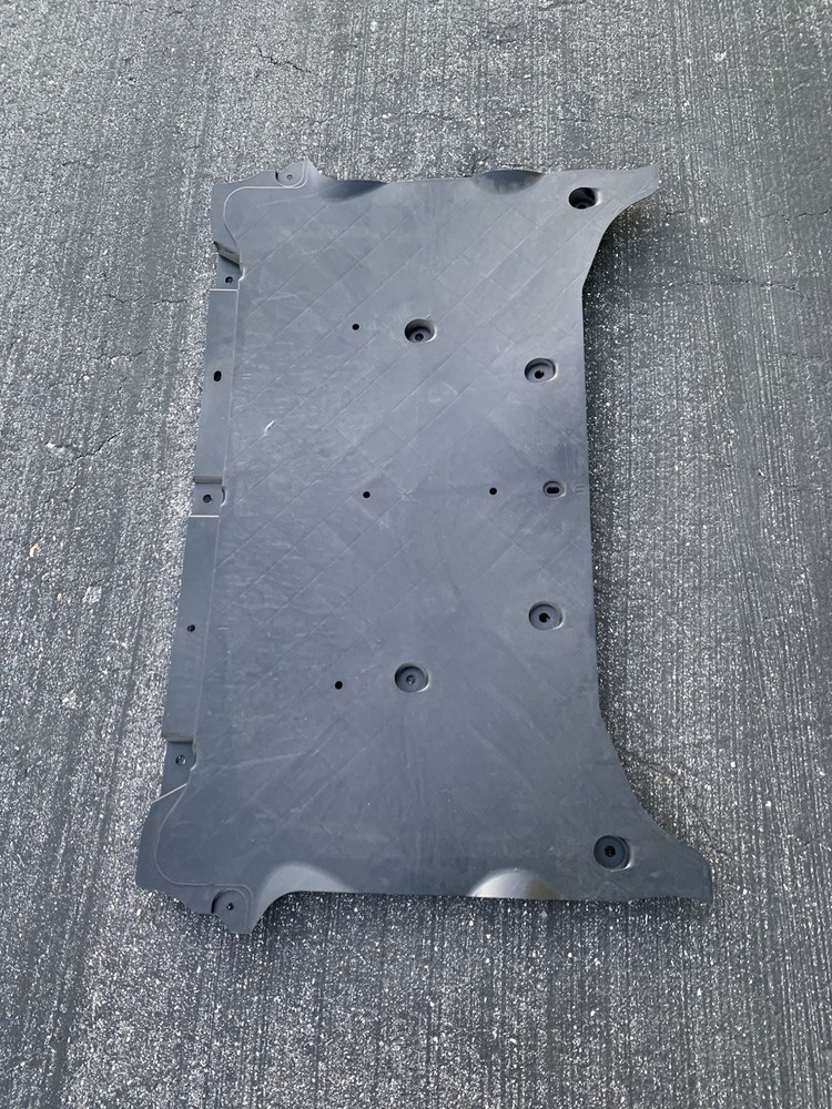 NEW OEM 2021-2023 TESLA MODEL S/X FRONT AEROSHIELD Front Undertray 1585229-00-D