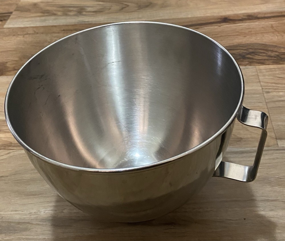 KitchenAid K45 4.5Qt Stainless Steel Mixing Bowl with Twist Lock for Stand Mixers