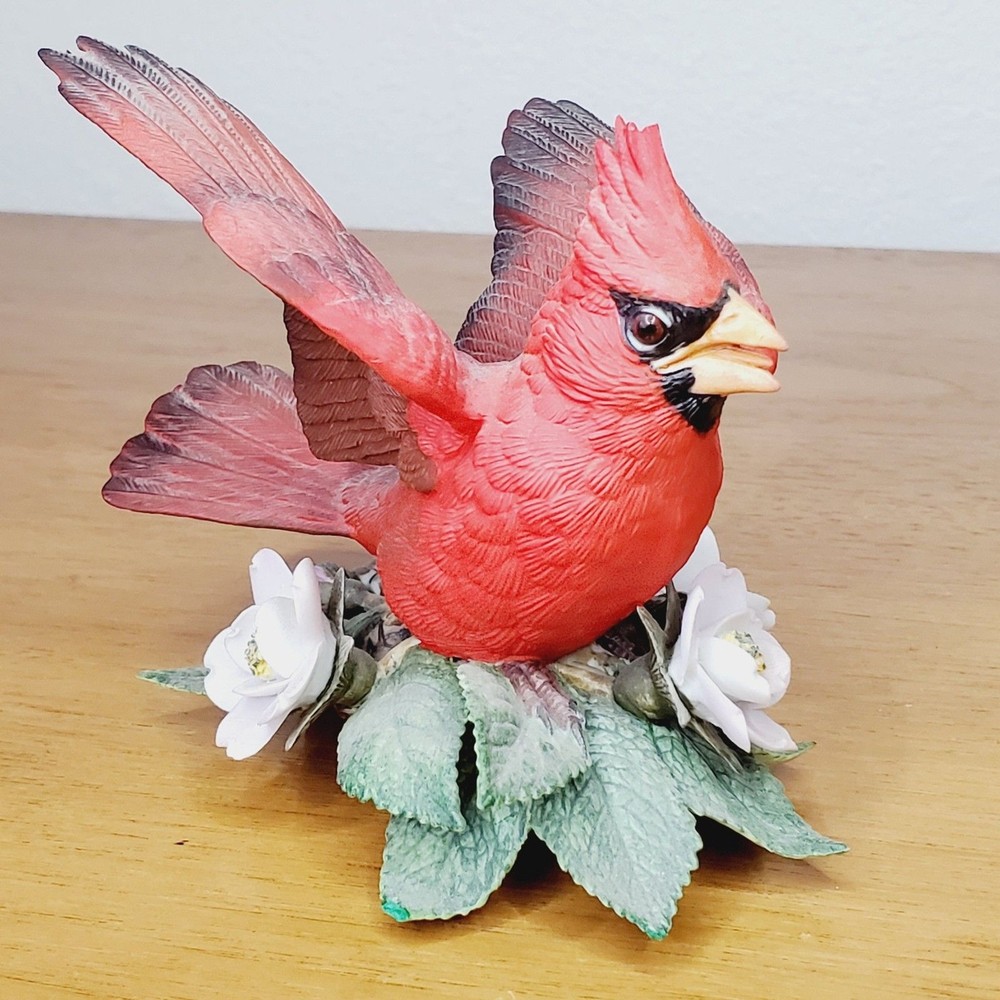 Lenox Cardinal Fine Porcelain Bird Figurine Birding Collectible