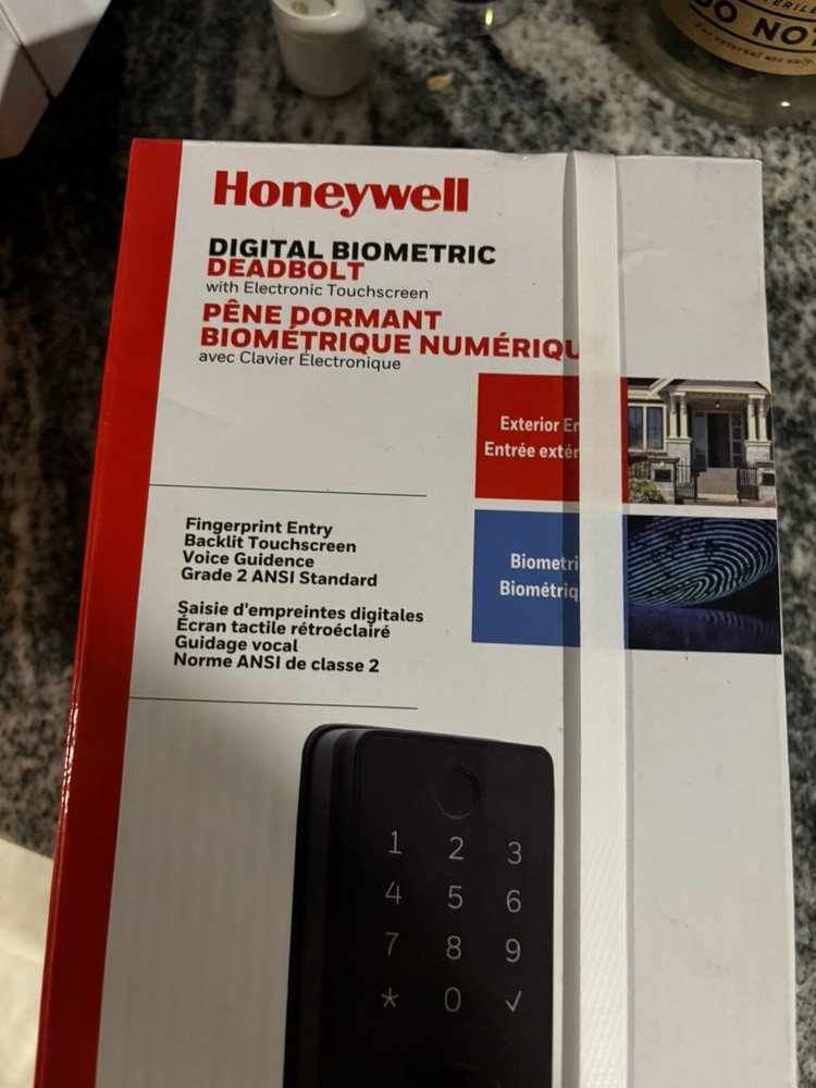 Honeywell Digital Biometric Deadbolt with Touchscreen Keypad 8635302 in Black