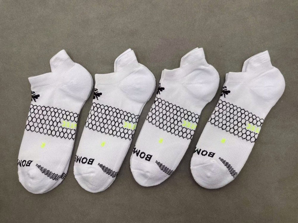 4 Pair Bombas Men's All-Purpose Performance white Ankle Sock Size Large