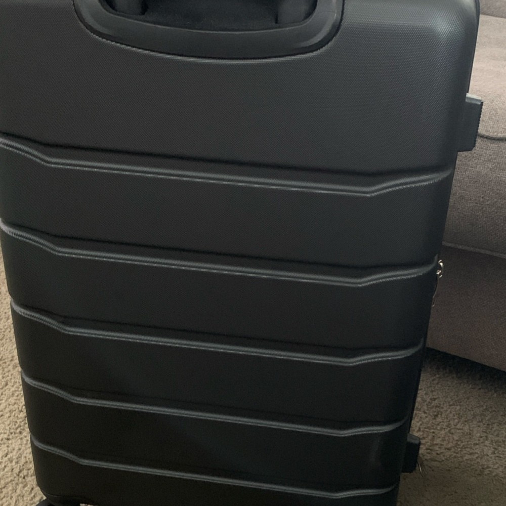 Black Hardcase Suitcase with Wheels and Handle Solid Travel Luggage