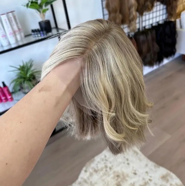 Ombre Blonde Highlights 13x4 Lace Front Human Hair Wave Wig for Women