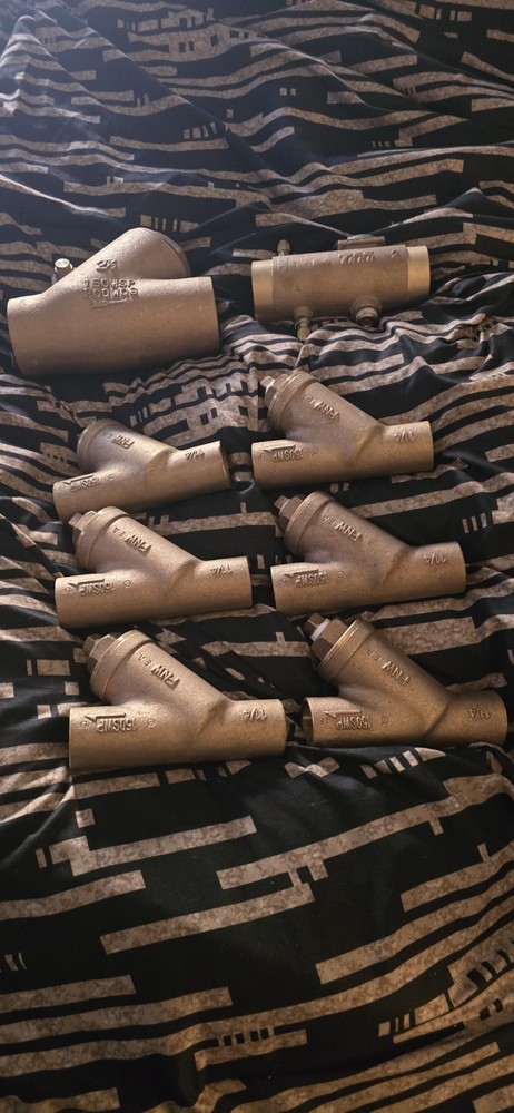 6) 1 1/4 Brass Strainers. 1) 2 1/2