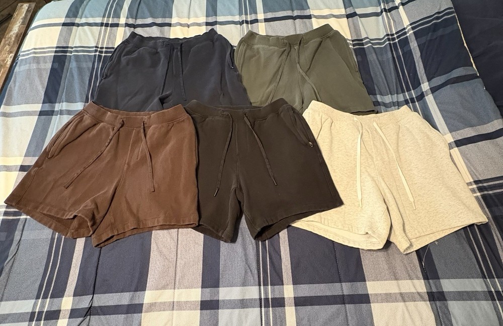 Lot of 5 Linerless Lululemon Men’s Medium Size Shorts Assorted Color 5/7” Inseam