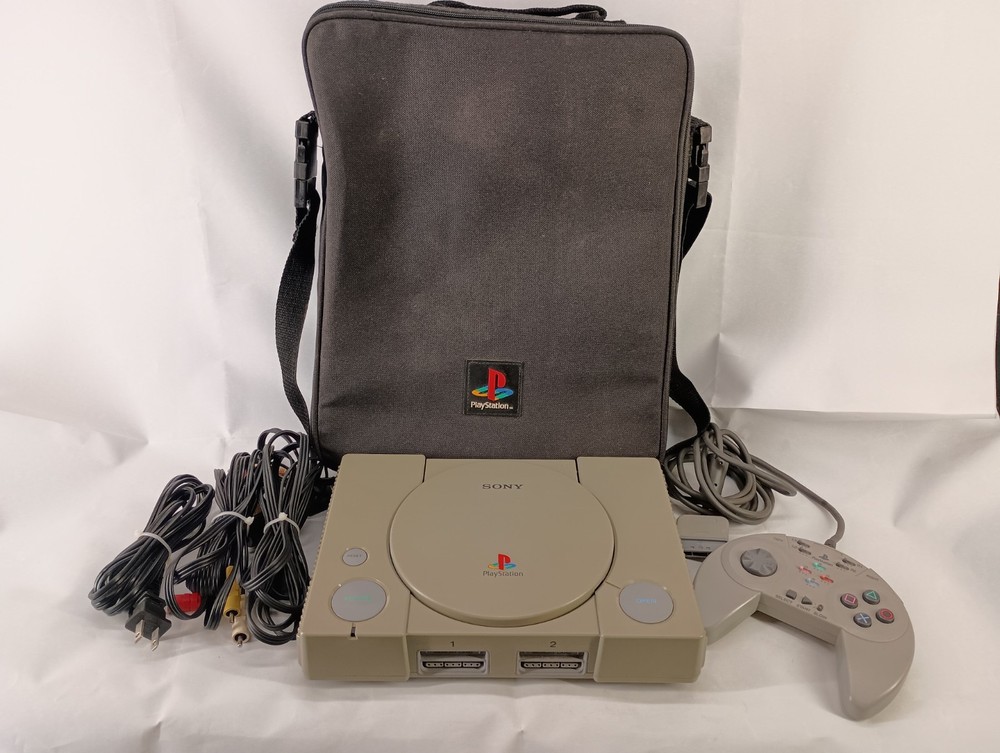 Sony PlayStation Original SCPH-7501 Bundle with Cords Controller Soft Case