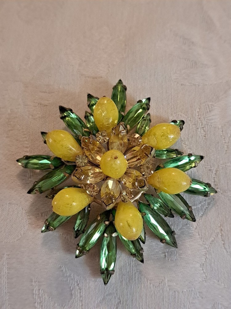 Vintage Rare Signed Hattie Carnegie Large Silver-Tone Starburst 3 Tier Brooch