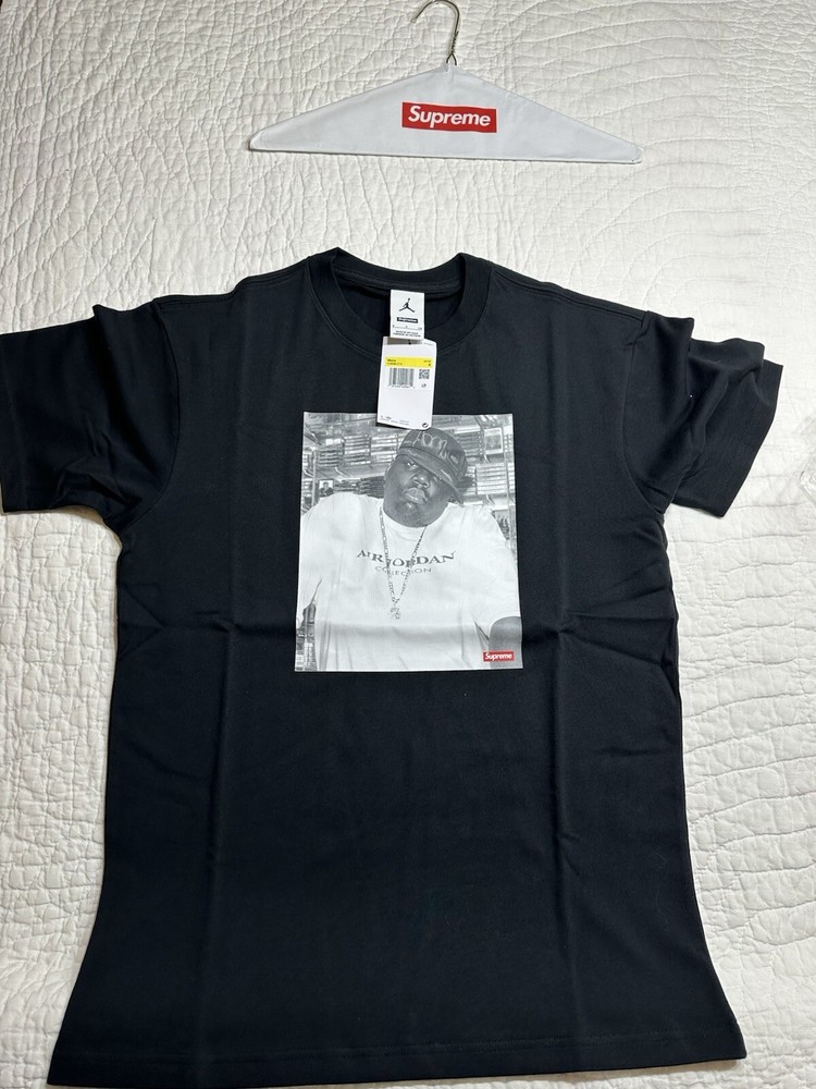 Supreme Jordan Biggie TEE- Brand New With Tags & Bag Size Small