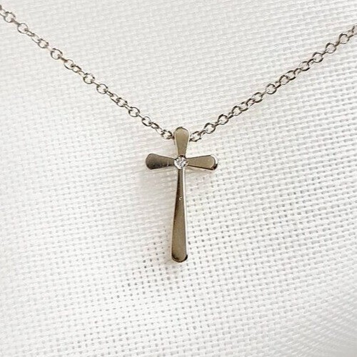Round Cut Simulated Diamond Stunning Cross Fancy Pendant 14K White Gold Plated
