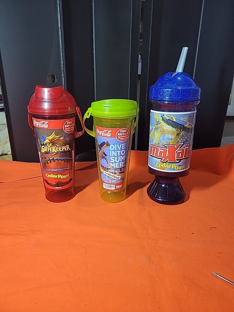 Lot Of 3 Cedar Point 2013 , 17 Season And Max Air In Park Refill (Souvenir Cups)