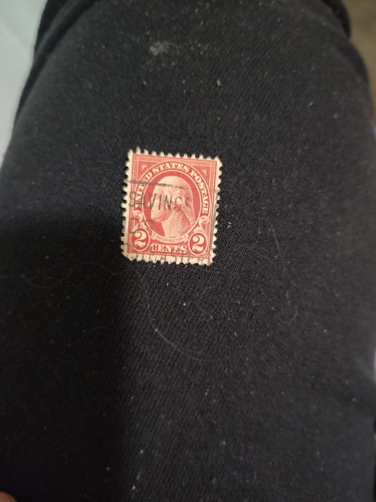 VERY RARE GEORGE WASHINGTON RED 1923 2 CENT STAMP