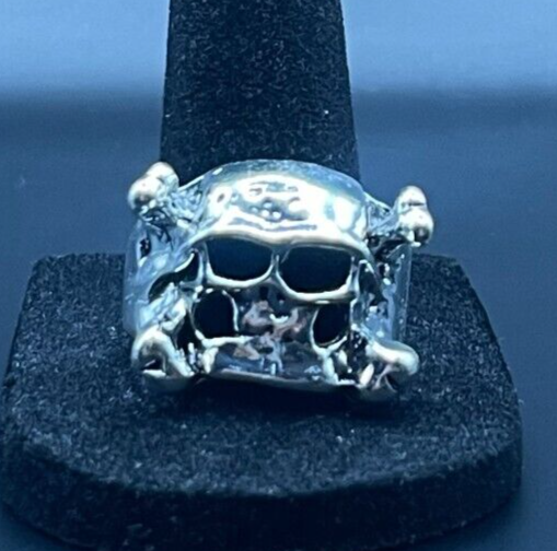 Vintage Antique Silver Tone Skull Ring - Size 10