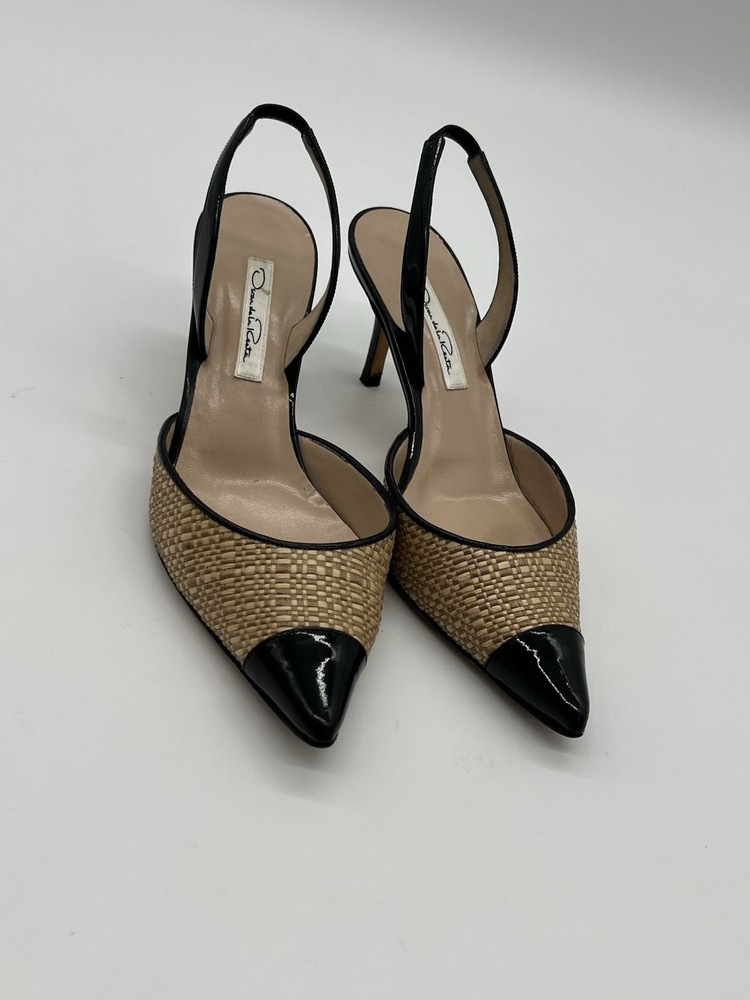 Oscar De La Renta women 37.5 US 7 Cream Raffia Black Patent Slingback Heel Shoes