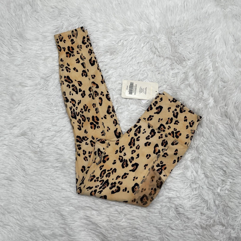Fabletics Mila High Waisted Pocket Leggings XS Leopard Print NWT