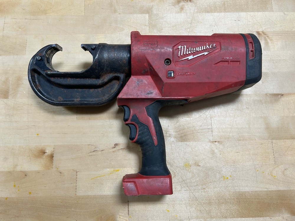 Milwaukee M18 Force Logic 12T Utility Crimper Tool Only 2778-20 Red