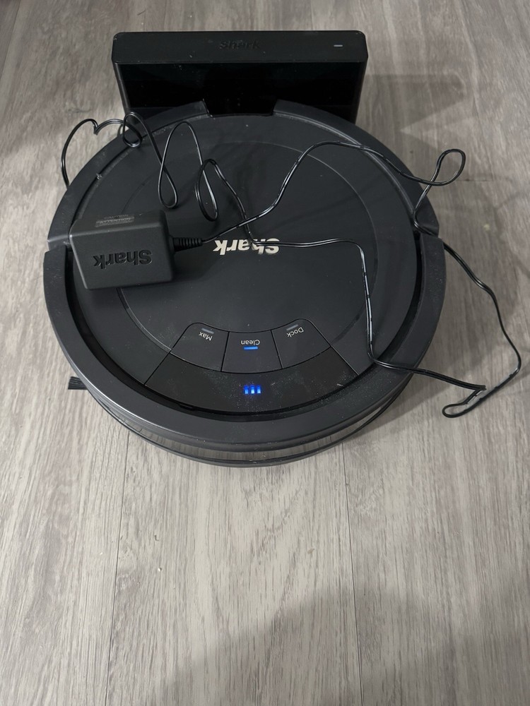 Shark Ion AV753 S6 Robot Vacuum Cleaner with Smart Sensor Navigation