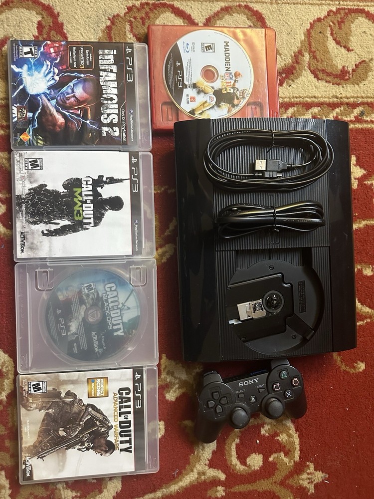 SONY PlayStation 3 PS3 Console CECH-4001B W/ Controller 5 Game Bundle Tested