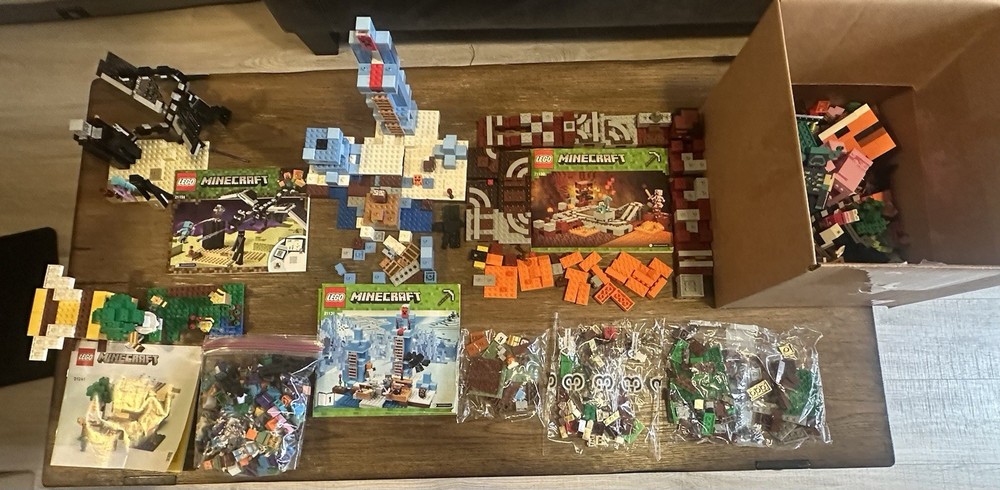 LEGO Minecraft Lot with Over 40 Minifigs! And More