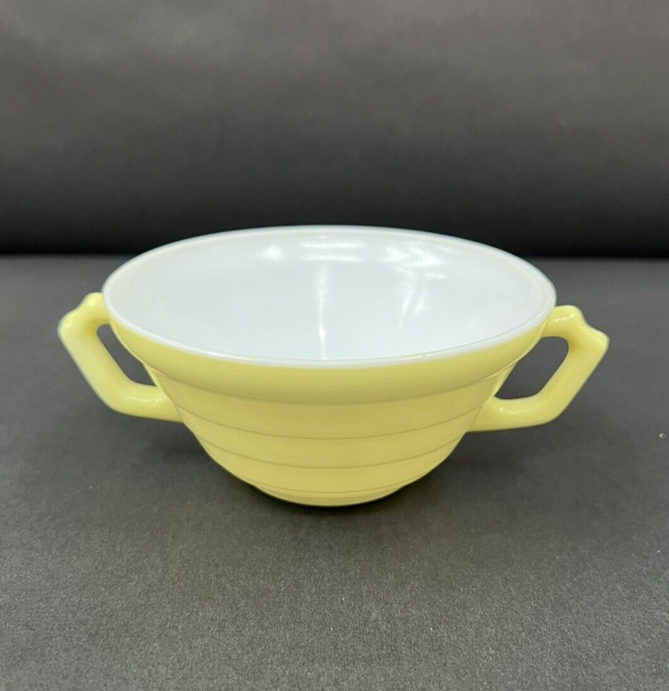 Vintage Hazel Atlas Moderntone Platonite Pastel Yellow Soup Bowl with 2 Handles