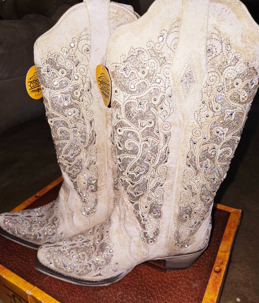 Corral Women's Glitter Inlay and Crystals Wedding Boot - Snip Toe - A3322