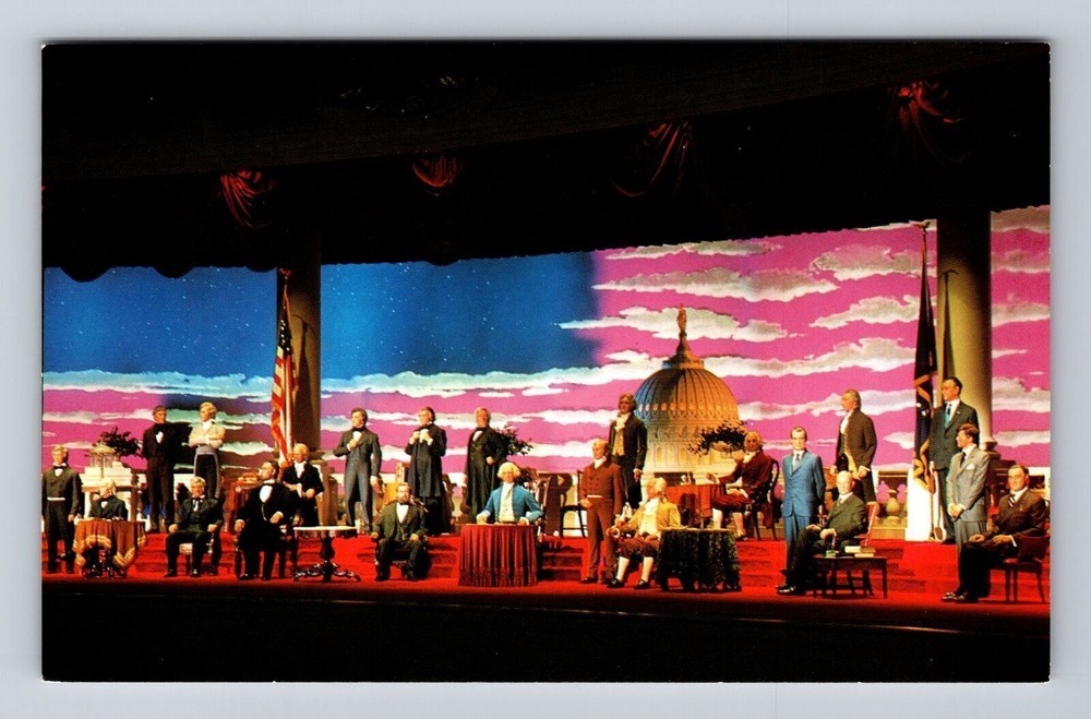 Vintage Walt Disney World Hall of Presidents Orlando Florida Postcard