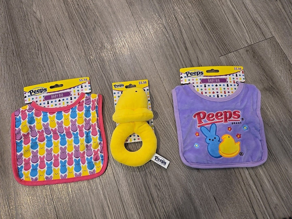 3 PC LOT  NEW EASTER PEEPS (2) BABY BIB (1)  YELLOW  RATTLE CHICKS & BUNNY  BBB