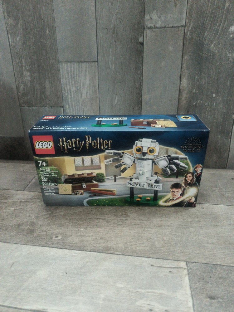 Lego Harry Potter Hedwig Owl at Privet Drive 76425 New Building Set  