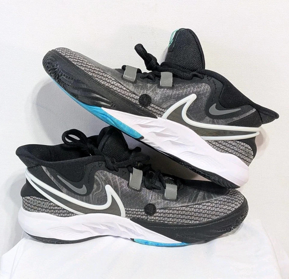 Nike Kyrie 8 GO (GS)Orca Shoes in Black/White/Menta Size 4Y DQ8076-001 NEW