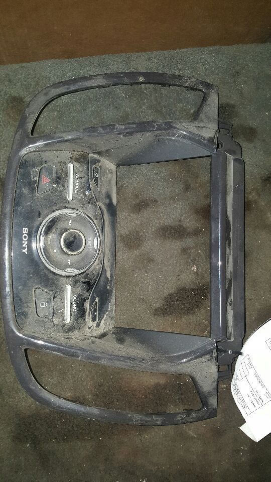 Audio Equipment Radio Control Panel 8