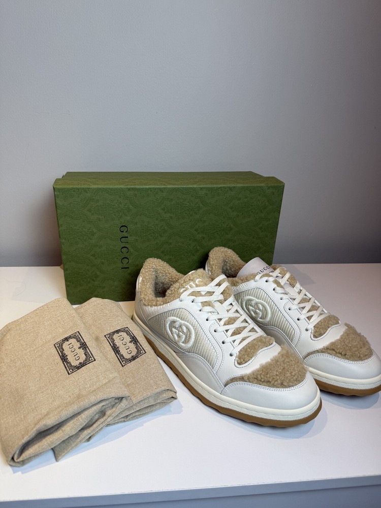 Authentic Gucci MAC80 White Shearling Sneakers with GG Logo Size UK9 US9.5 New in Box
