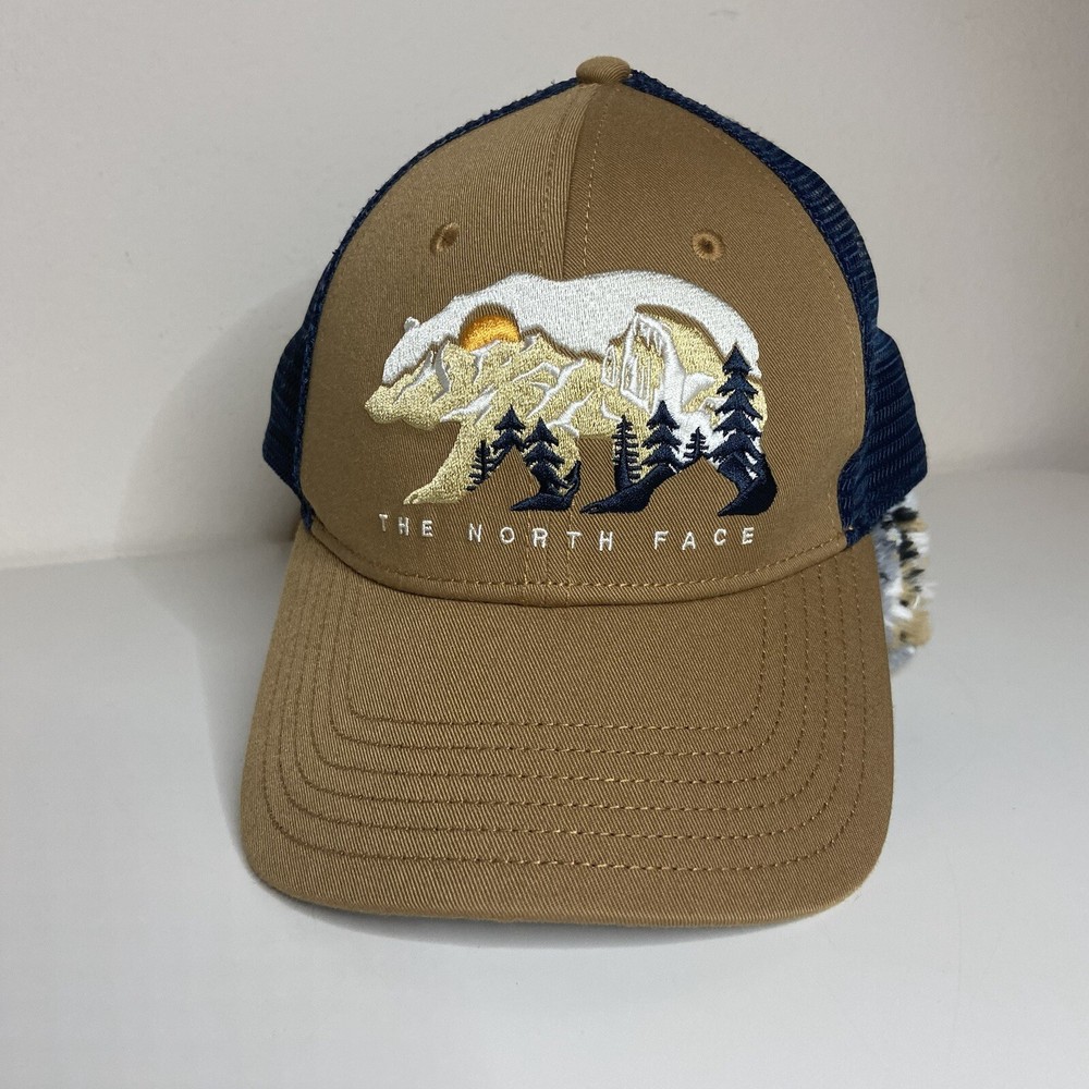 The North Face Olive Mudder Snapback Trucker Hat with Bear Graphic NWT TNF
