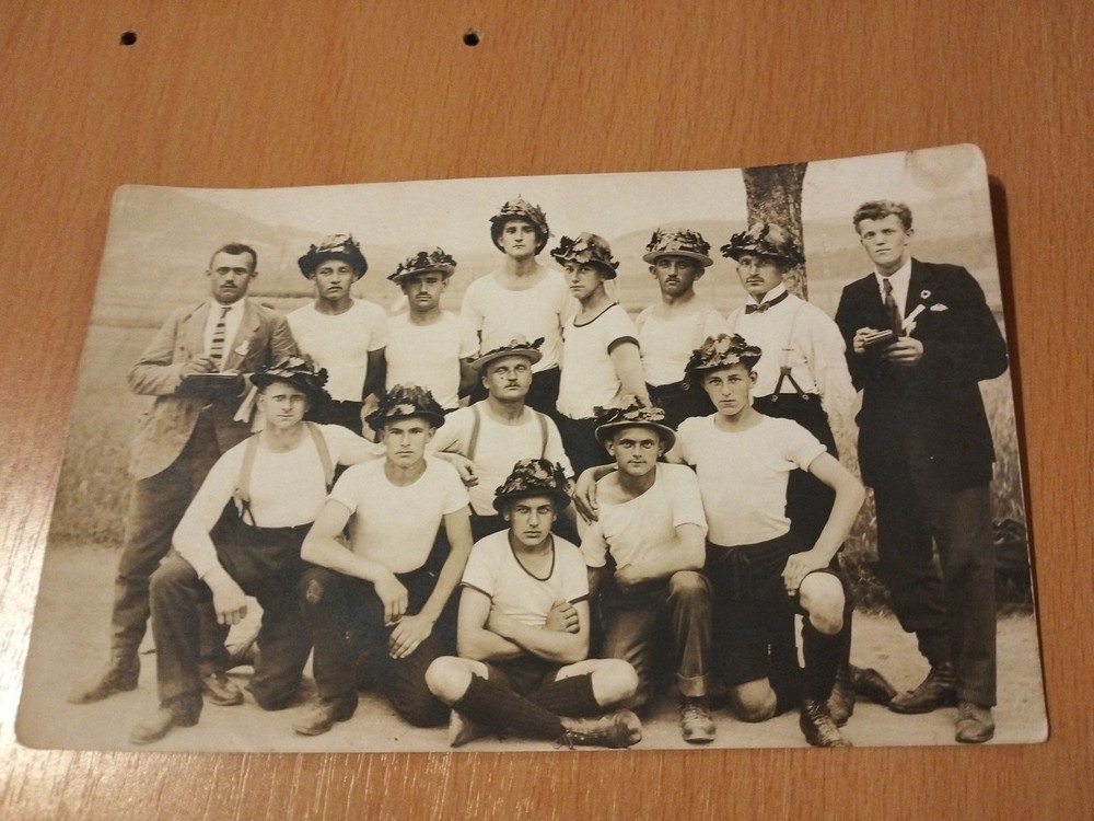 sehr alte postkarte aus Weidhausen bei Coburg, Gruppenbild Verein Versammlung